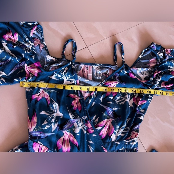 Xhilaration Floral Shoulder Off Dress, Size M Open , Tie One Button Summer Beach - Picture 6 of 16